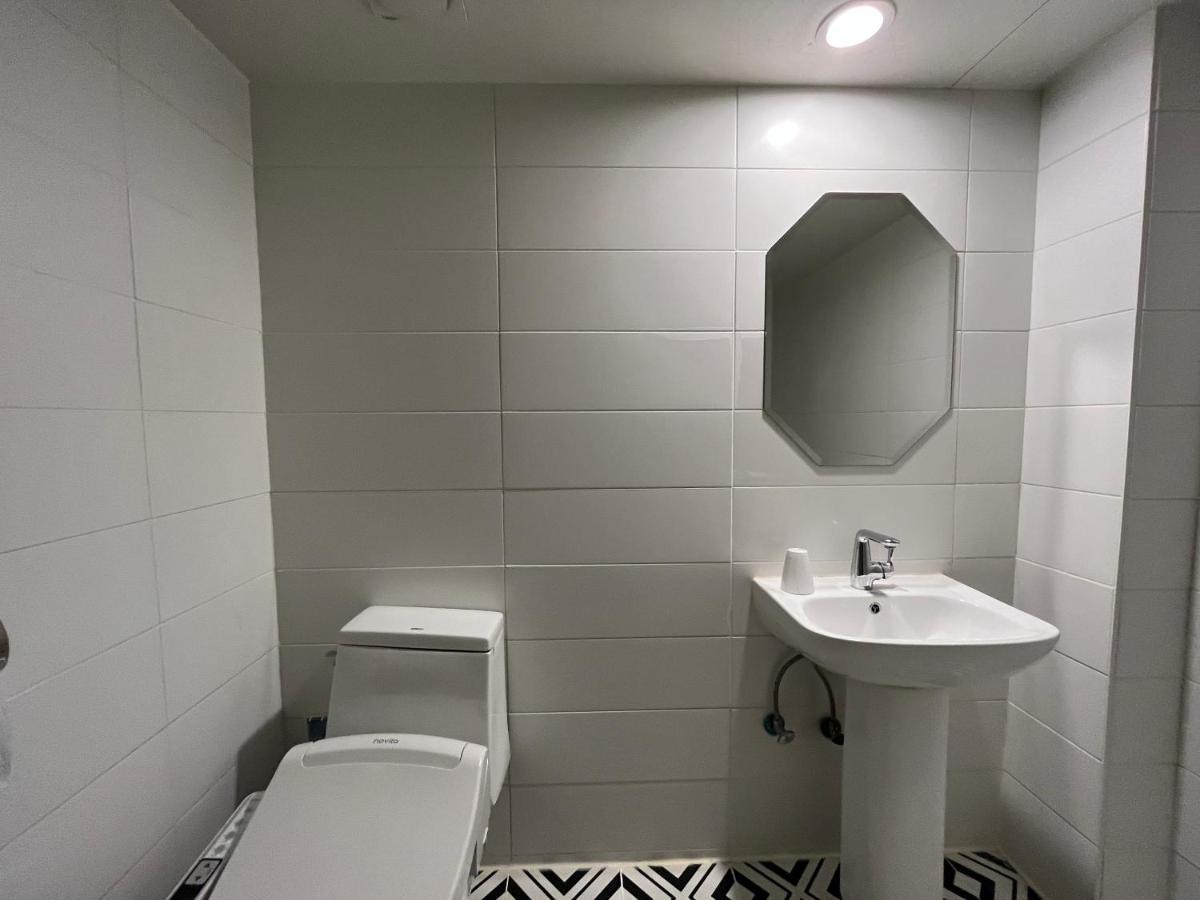 Hotel Yaja Hwajeong Station โกยาง ภายนอก รูปภาพ
