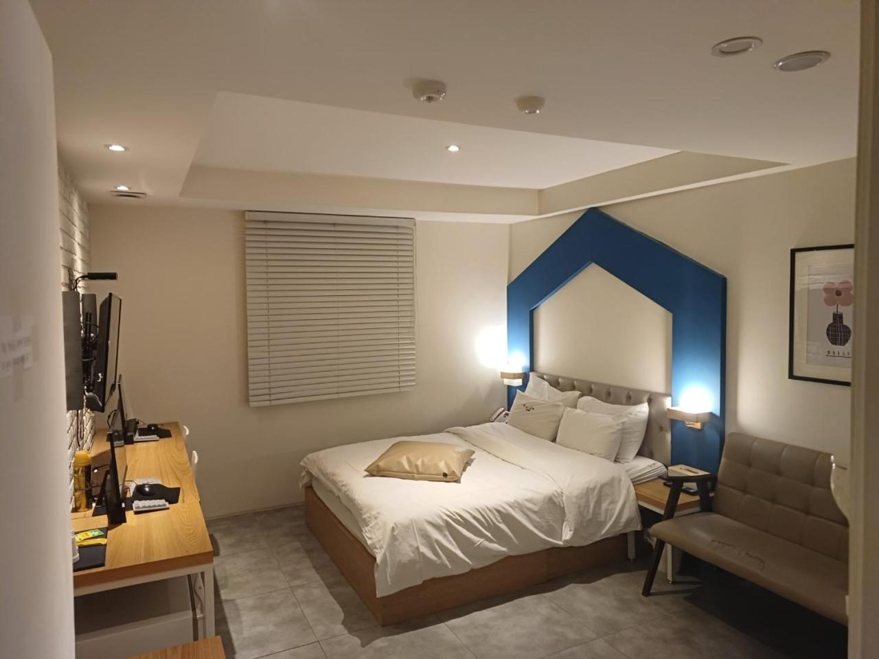 Hotel Yaja Hwajeong Station โกยาง ภายนอก รูปภาพ